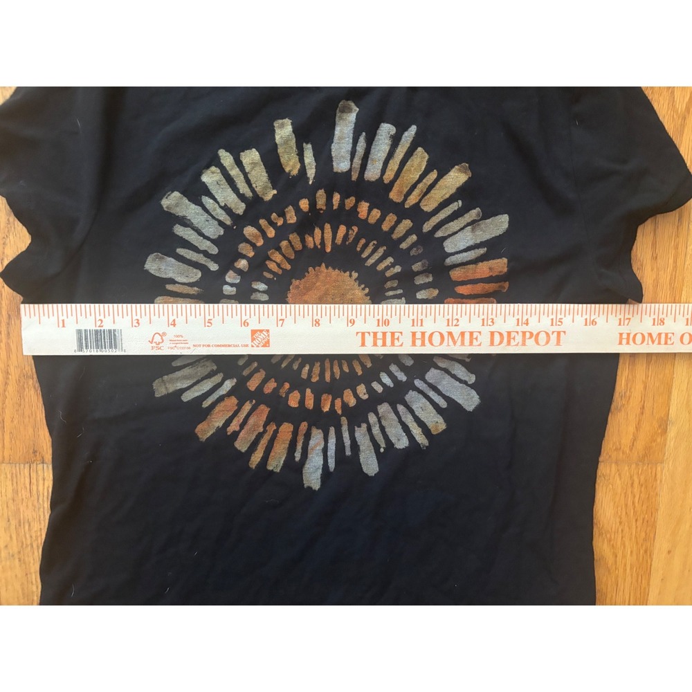 No Boundaries Custom Upcycled Sunburst Hand Painted Black T-Shirt Large 11-13 - Picture 3 of 5